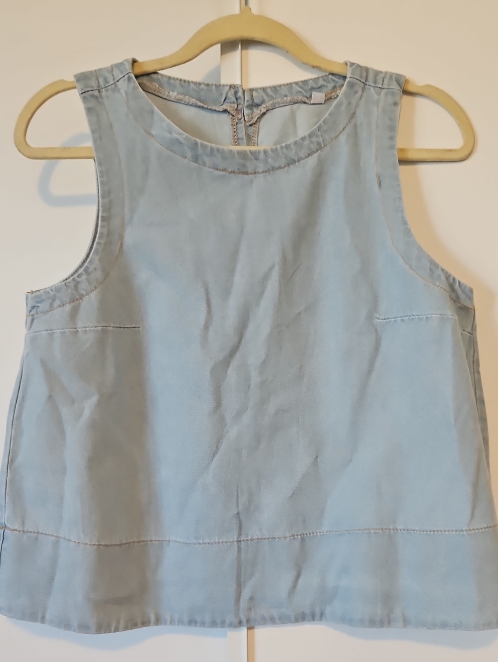 Madewell Light Blue Sleeveless Chambray Top